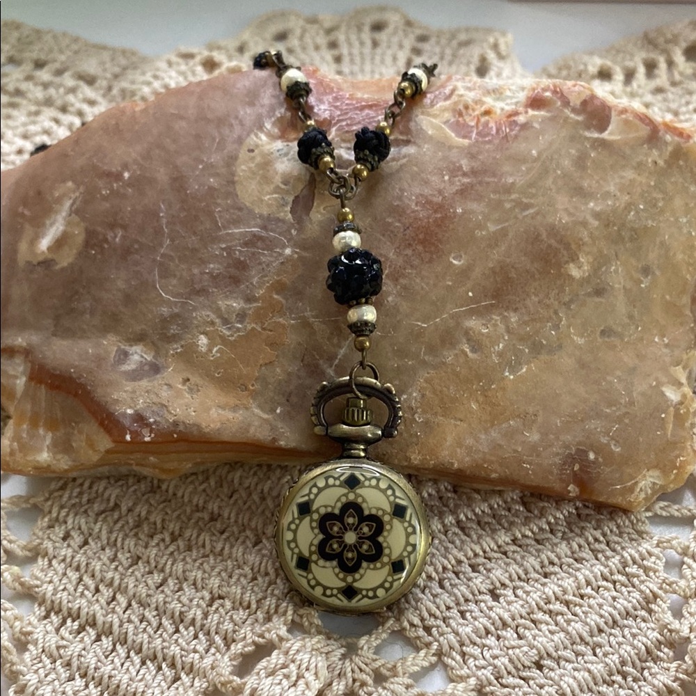 Vintage-Inspired Black and Gold Pendant Clock Locket